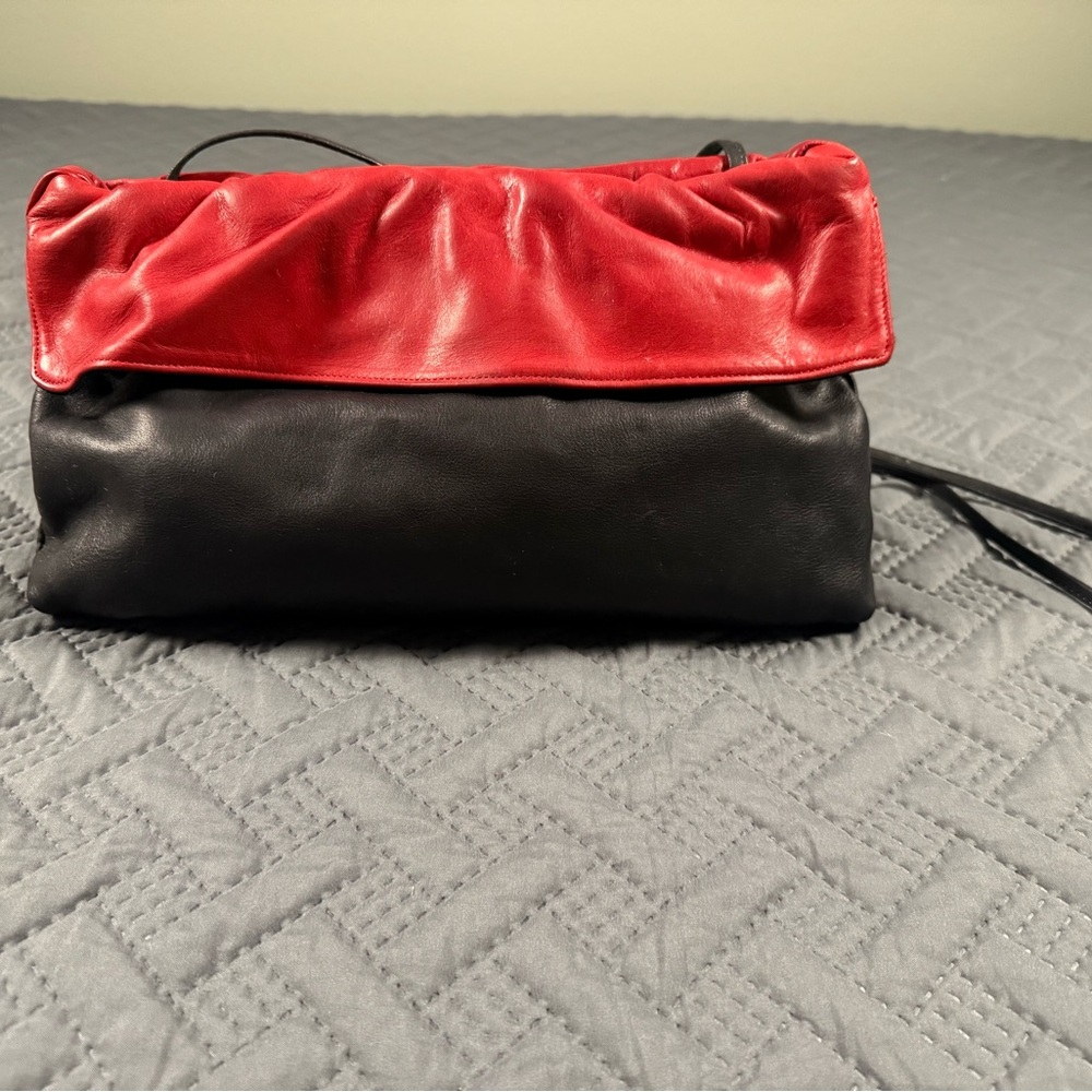 Vintage Margolm‎ Black & Red Leather Foldover Crossbody Clutch